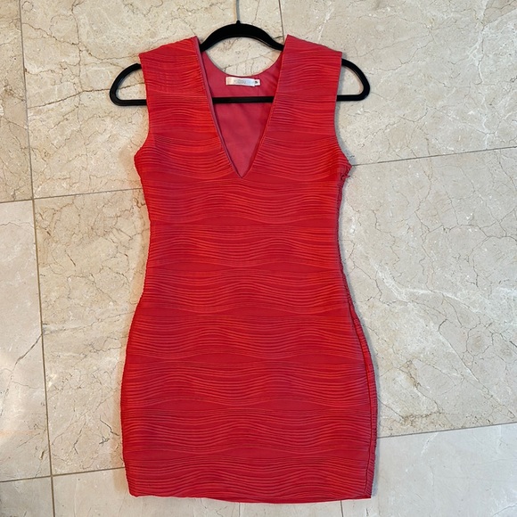 Millau Pink Bodycon Mini dress - Picture 1 of 3